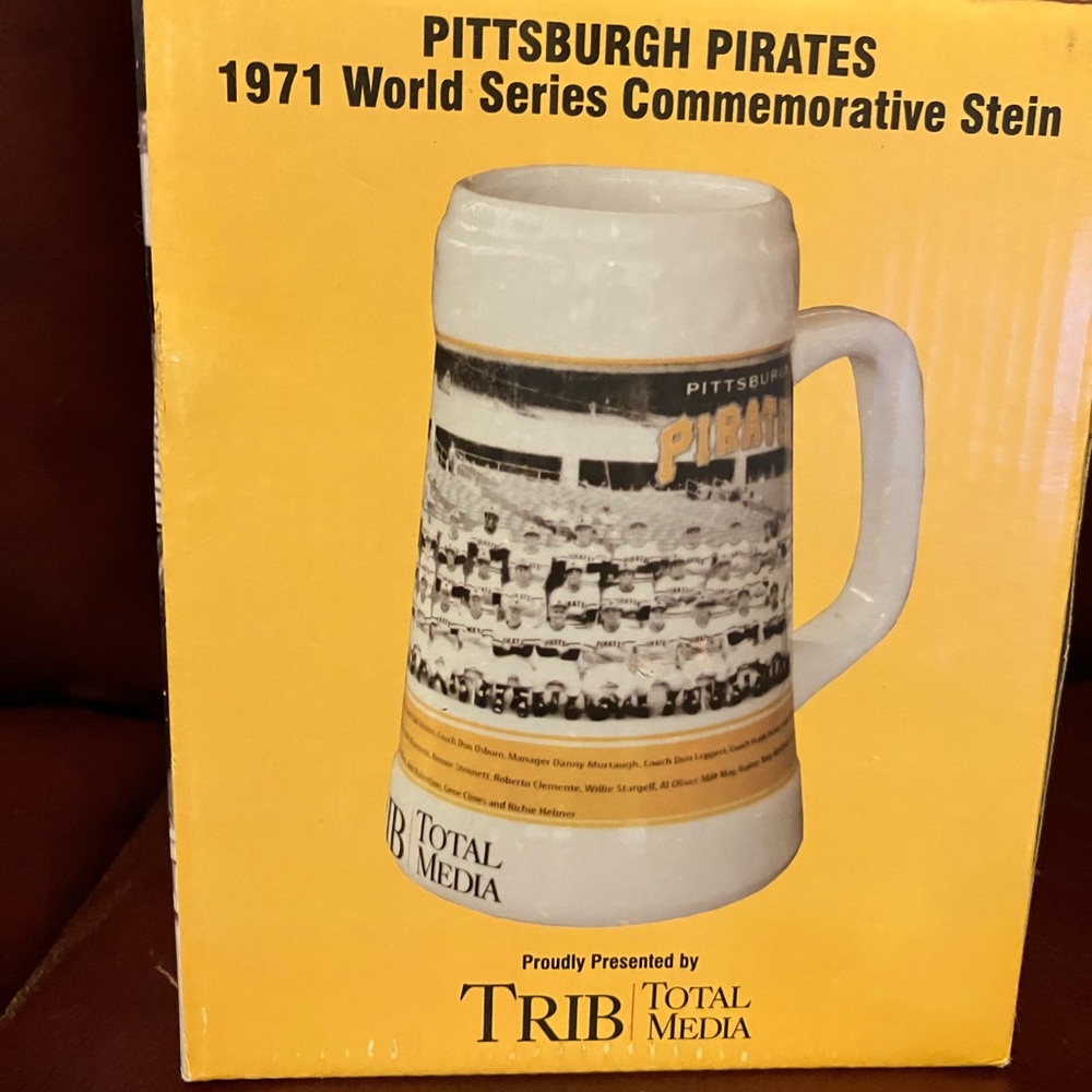 Pittsburgh Pirates Commemorative Stein